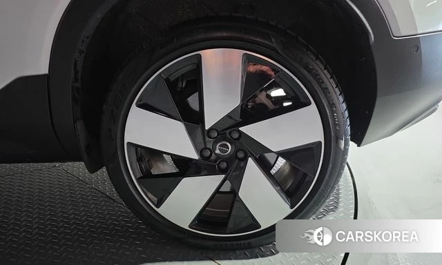 Volvo C40 Richards id 4965602 из Кореи 13