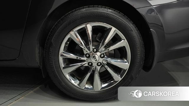Kia The New Carnival id 4856443 из Кореи 13