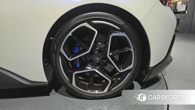Maserati MC20 id 4942508 из Кореи 13