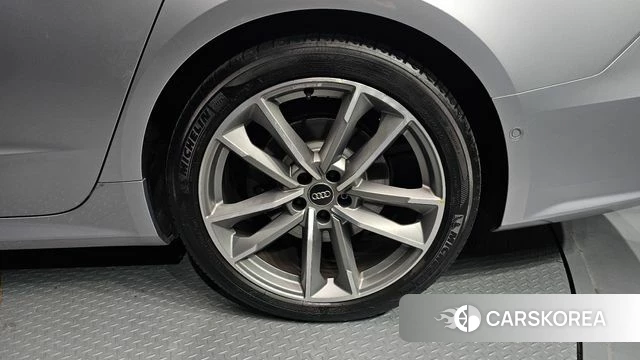 Audi A7 (4K) id 5018285 из Кореи 13