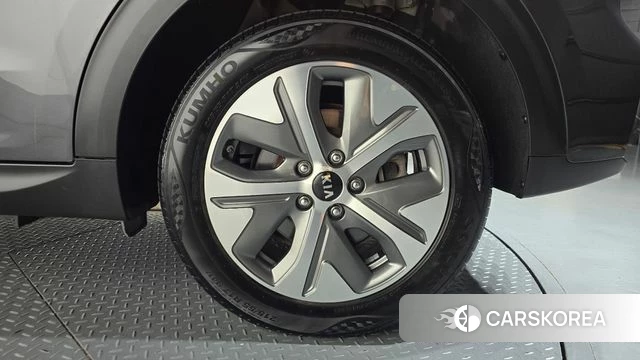 Kia Niro EV id 4967640 из Кореи 13
