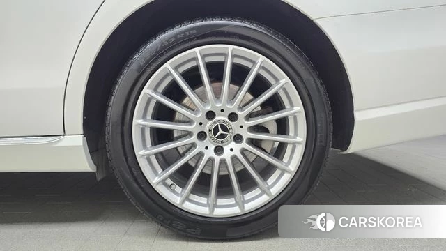 Mercedes-Benz E-Class W213 id 4997528 из Кореи 13