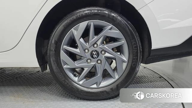 Hyundai The New Avante (CN7) id 5026779 из Кореи 13