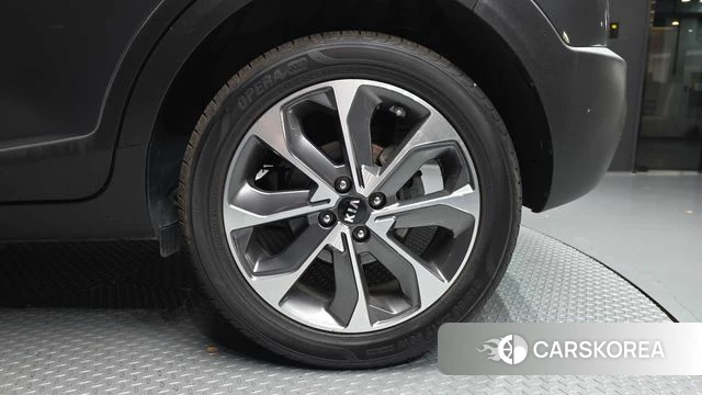 Kia Stonic id 5028594 из Кореи 13