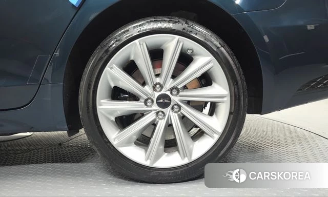 Genesis The New G70 Shooting Brake id 5001744 из Кореи 13