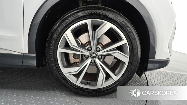 Audi Q4 e-Tron (F4) id 4422701 из Кореи 13
