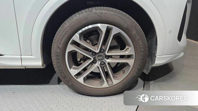 Audi Q5 (80A) id 4940907 из Кореи 13