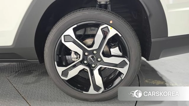 Ssangyong New Torres id 4554191 из Кореи 13