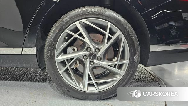 Genesis G90 (RS4) id 4929399 из Кореи 13