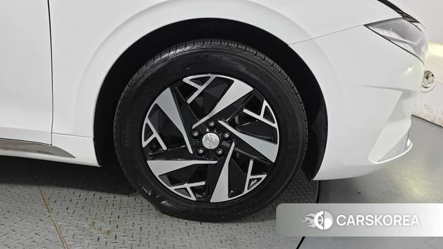 Hyundai The New Grandeur IG Hybrid id 4986650 из Кореи 13