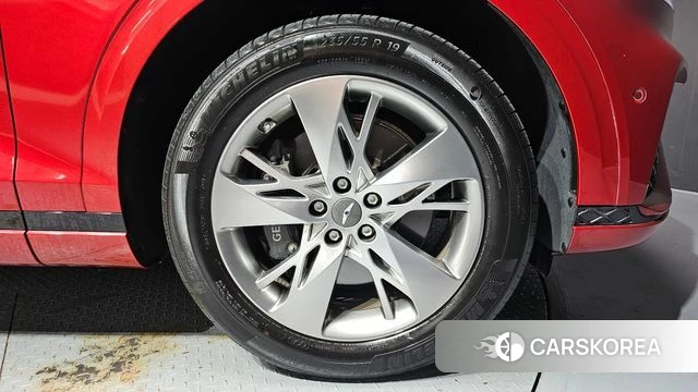 Genesis GV70 id 4950437 из Кореи 13