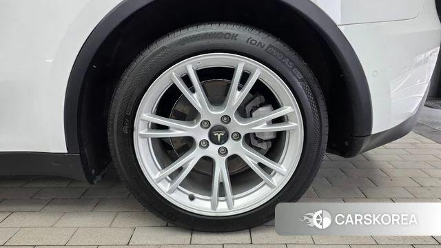 Tesla Model Y id 4721364 из Кореи 13