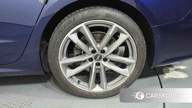 Audi A7 (4K) id 5018326 из Кореи 13