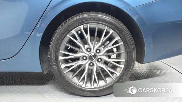 Kia The New K3 2nd generation id 4898564 из Кореи 13