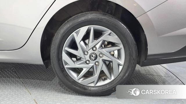 Hyundai The New Avante (CN7) id 4739846 из Кореи 13