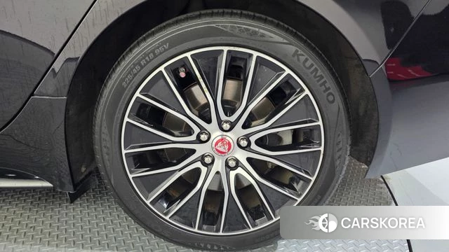 Jaguar XE id 4923497 из Кореи 13