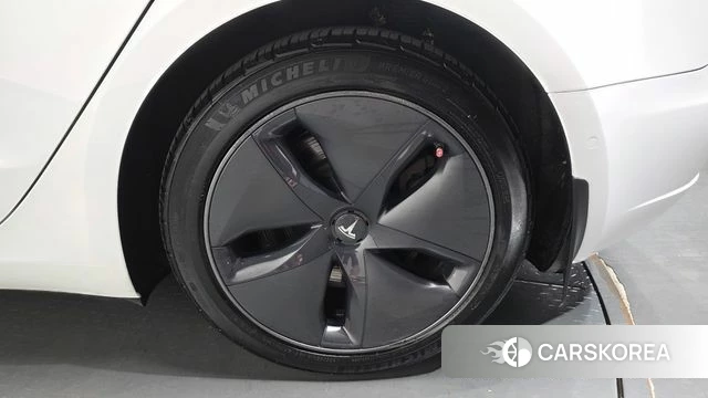 Tesla Model 3 id 4836510 из Кореи 14