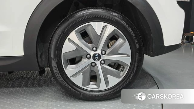 Kia Niro EV id 5013697 из Кореи 13