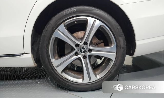 Mercedes-Benz E-Class W213 id 5023798 из Кореи 13