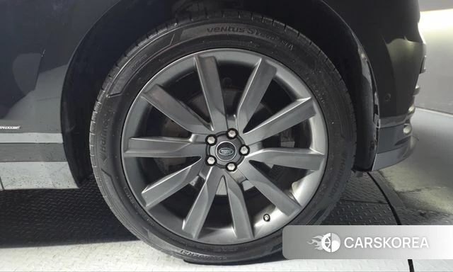 Land Rover Range Rover Velar id 4983163 из Кореи 13