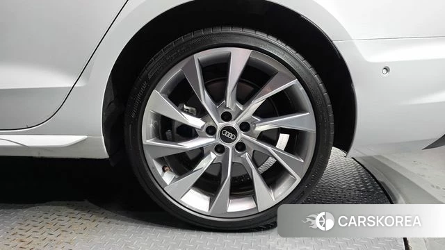 Audi A4 (B9) id 4975779 из Кореи 13