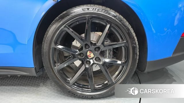 Porsche Panamera (976) id 4990689 из Кореи 13