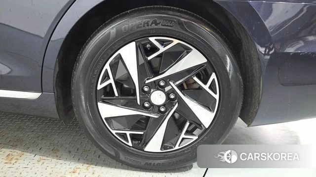 Hyundai The New Grandeur IG Hybrid id 5013423 из Кореи 13