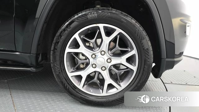Jeep Grand Cherokee id 4943395 из Кореи 13