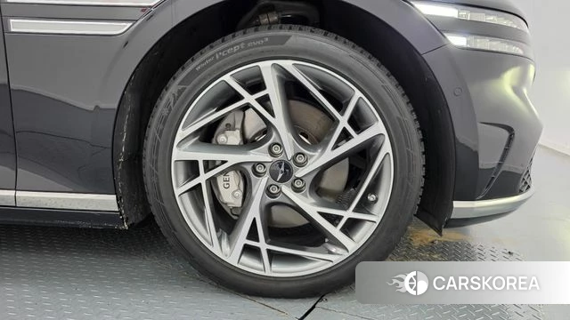 Genesis G90 (RS4) id 5011921 из Кореи 13