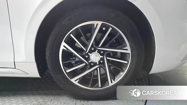 Hyundai The New Grandeur IG id 4722053 из Кореи 13