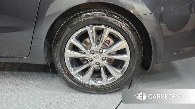 Kia The New Carnival id 4988033 из Кореи 13