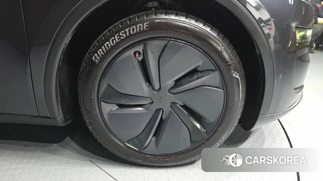 Tesla Model Y id 5045615 из Кореи 13