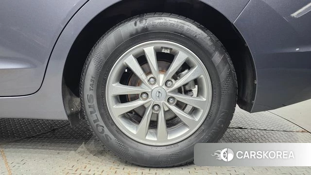 Hyundai The New Avante AD id 4988176 из Кореи 13