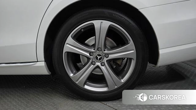 Mercedes-Benz E-Class W213 id 5036019 из Кореи 13