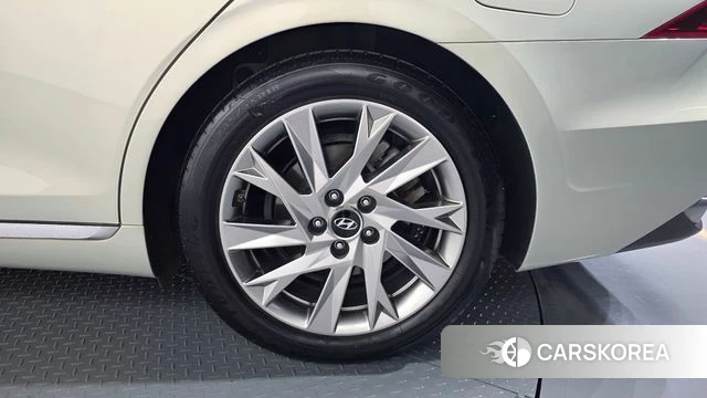 Hyundai The New Grandeur IG Hybrid id 4967174 из Кореи 13