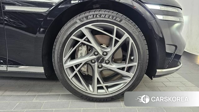 Genesis G90 (RS4) id 4917479 из Кореи 13
