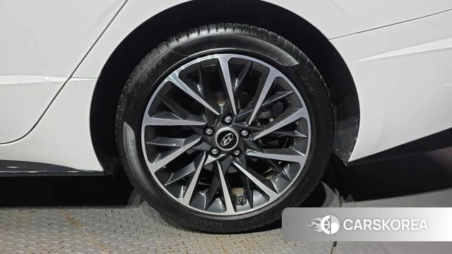 Hyundai Sonata (DN8) id 4730781 из Кореи 13