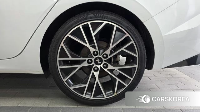 Hyundai Avante Hybrid (CN7) id 4562079 из Кореи 13