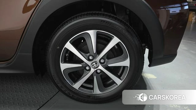 Toyota Prius C id 5017858 из Кореи 13