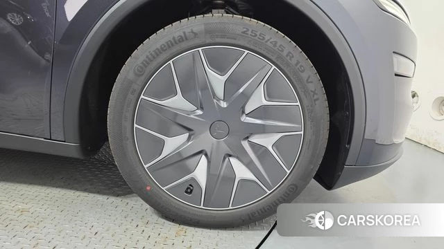 Tesla Model Y id 4870402 из Кореи 13