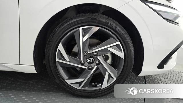 Hyundai The New Avante (CN7) id 4921528 из Кореи 13