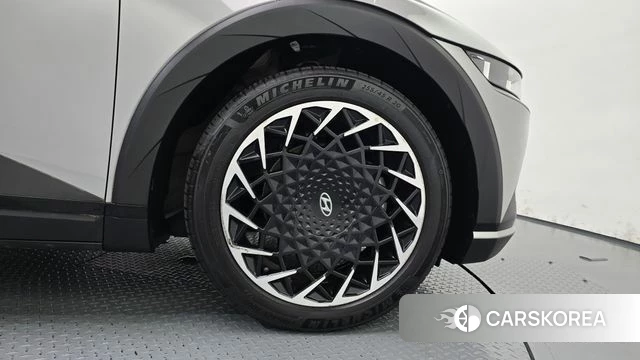 Hyundai Ionic 5 id 4981077 из Кореи 13