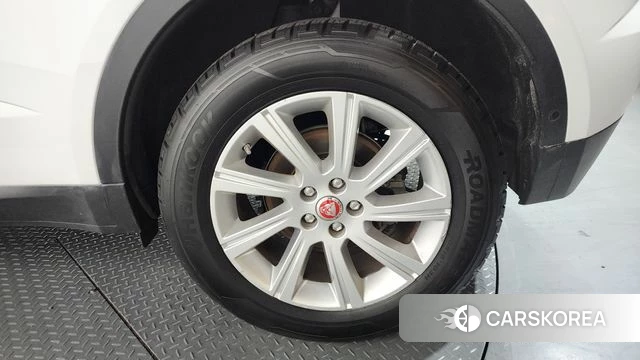 Jaguar E-PACE id 4557354 из Кореи 13