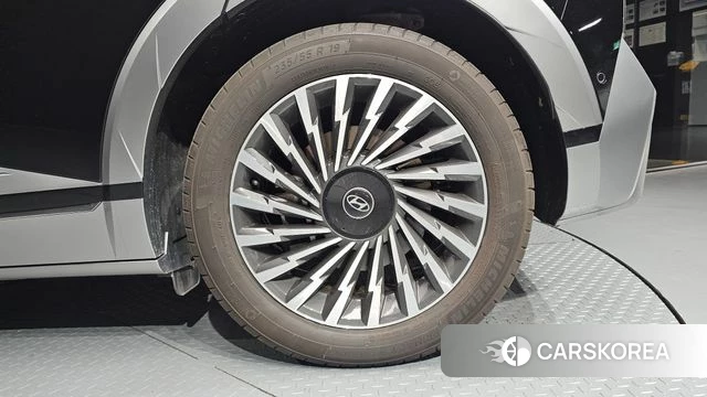 Hyundai The New Ionic 5 id 4773652 из Кореи 13