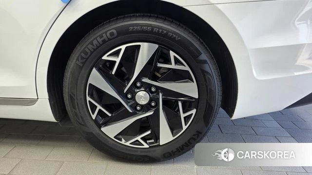 Hyundai The New Grandeur IG Hybrid id 4942389 из Кореи 13