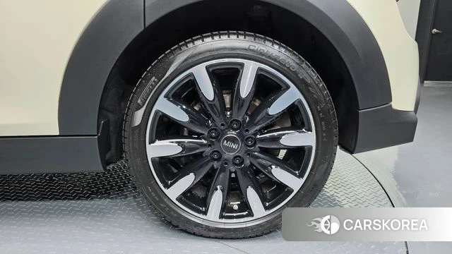 Mini Cooper S id 4992331 из Кореи 13