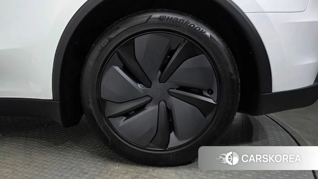 Tesla Model Y id 5032806 из Кореи 13