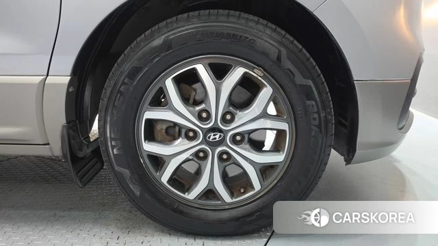 Hyundai The New Grand Starex id 4988534 из Кореи 13
