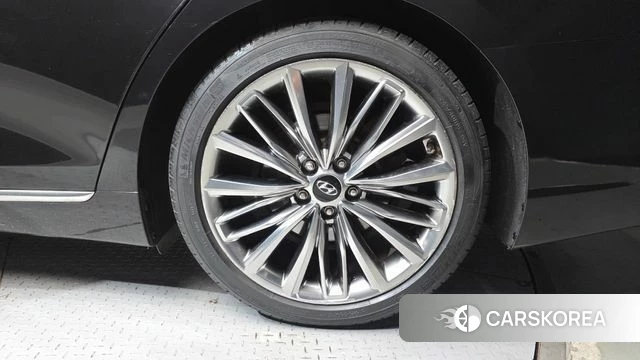 Hyundai Grandeur IG id 5018765 из Кореи 13