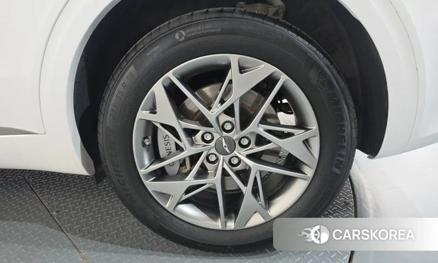 Genesis GV70 id 4935443 из Кореи 13